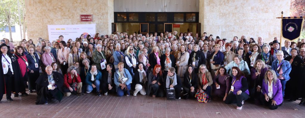 Foto grupal Día Mujeres Rurales